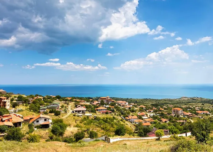 ホテル Entre Emona